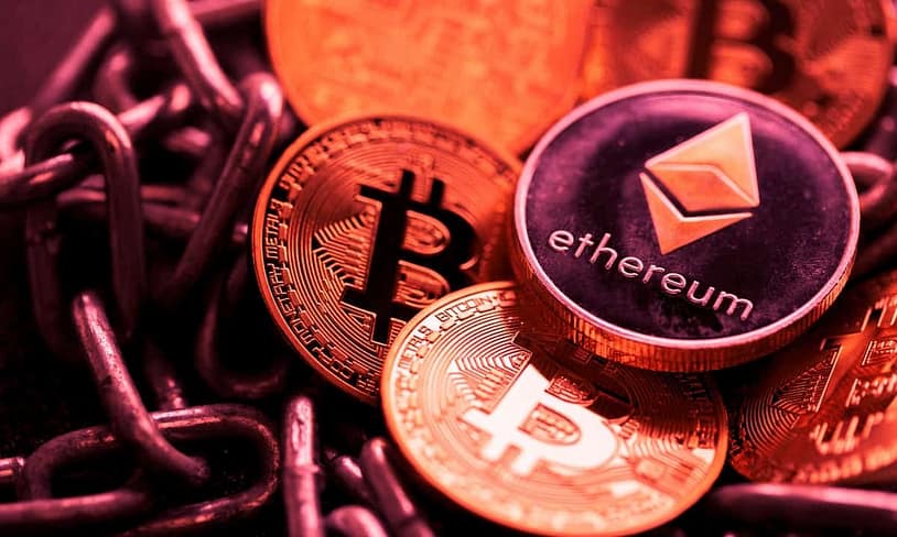 ETH Dips Into Undervaluation Zone, Is Altseason Around the Corner?